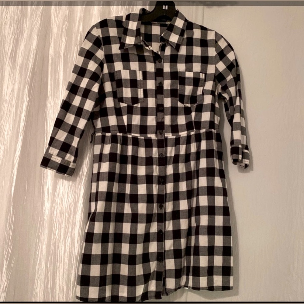 Checkered black & white dress